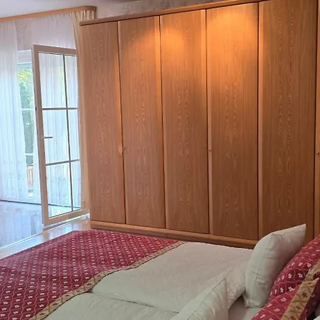 Resi's Mit Bad Und Terrasse Mistelgau